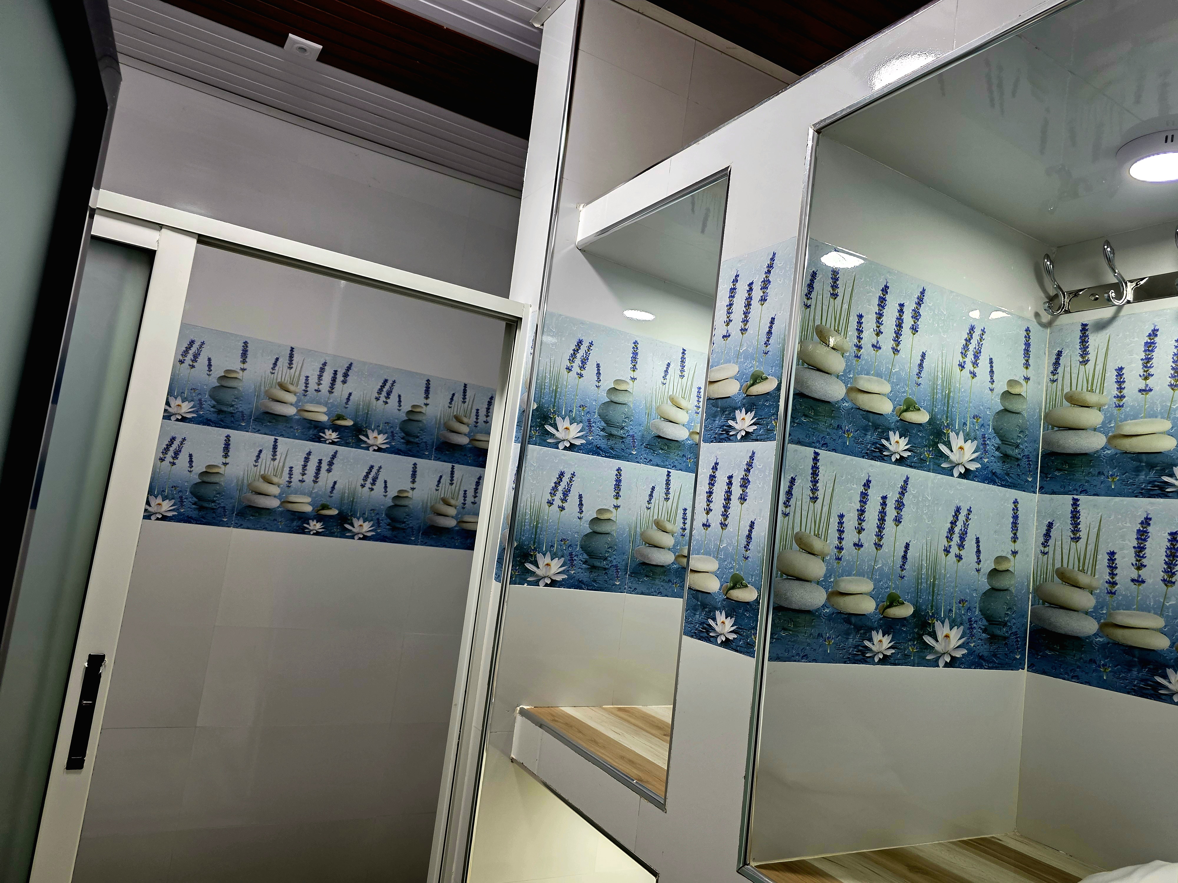 Luxury Serviced Studio | 1 Room | 2 Beds | Daily